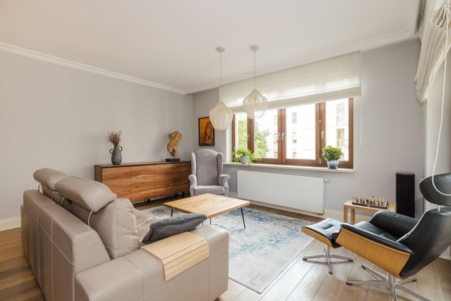 Warszawa Śródmieście, Leona Kruczkowskiego