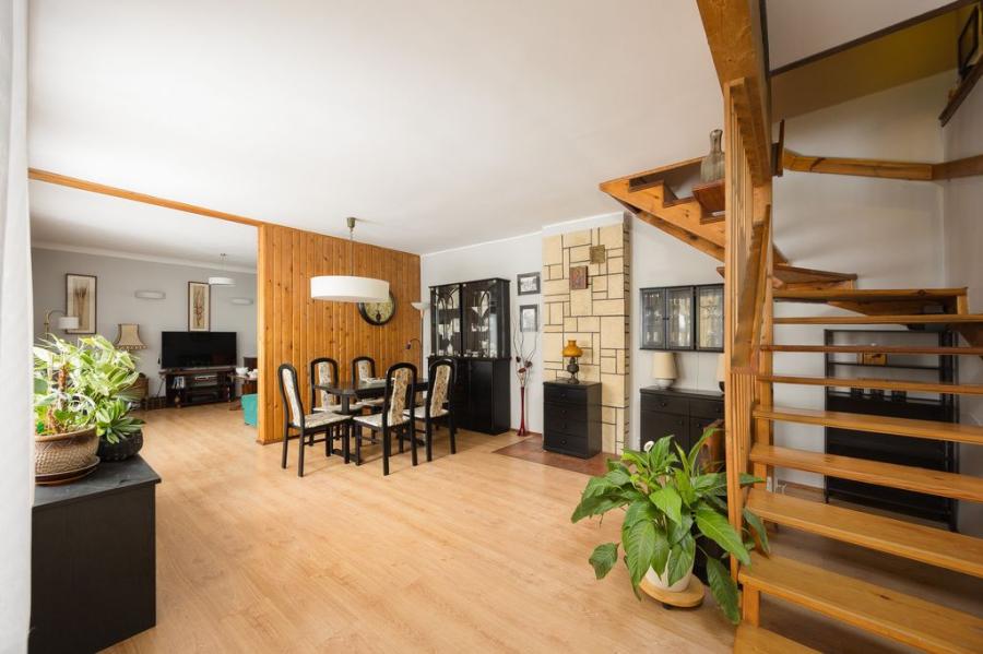 Warszawa Targówek, Jeleniogórska