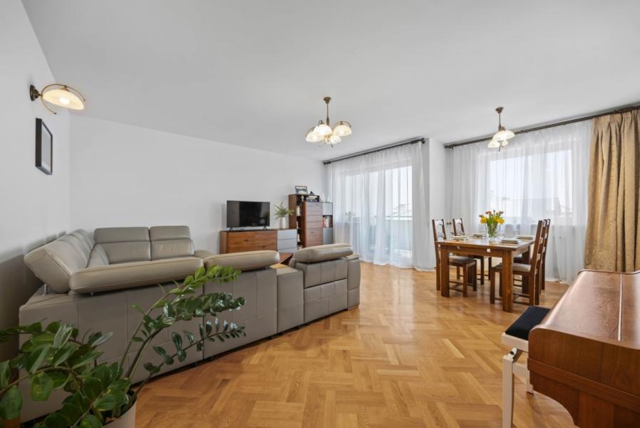 Warszawa Ochota, Opaczewska