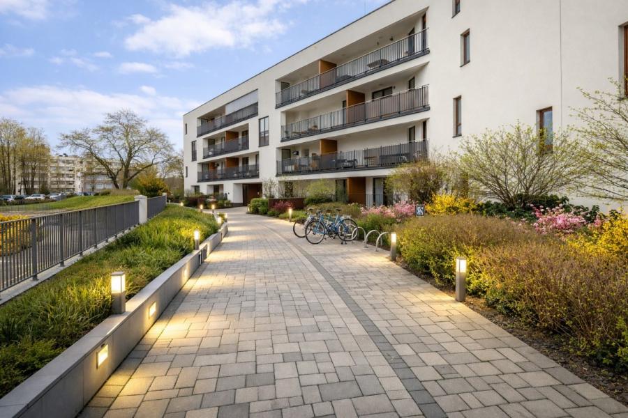 Warszawa Praga-Południe, Jana Nowaka-Jeziorańskiego