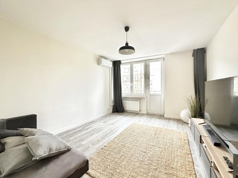 Warszawa Śródmieście, Chmielna