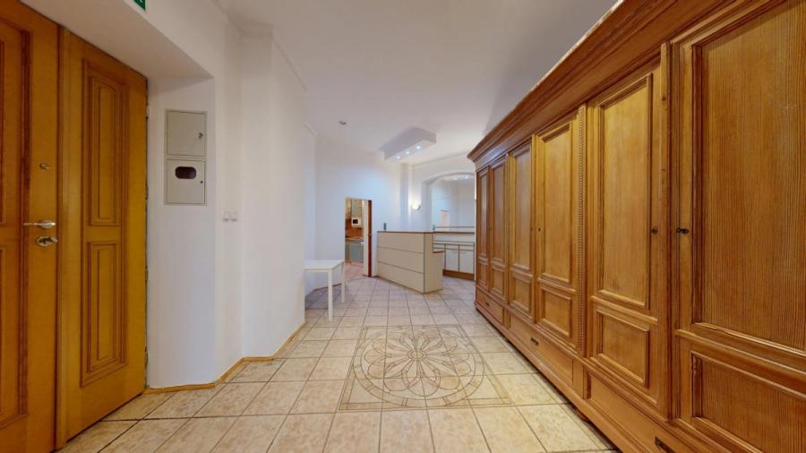 Warszawa Śródmieście, Polna