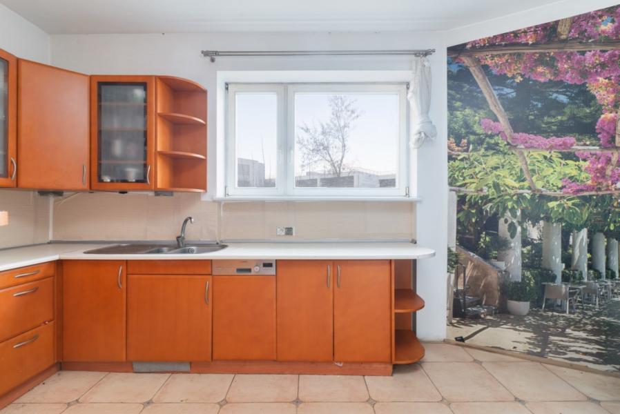 Warszawa Ochota, Opaczewska