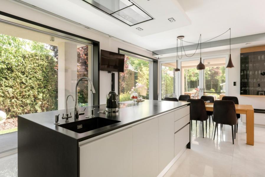 Warszawa Wilanów, Ruczaj