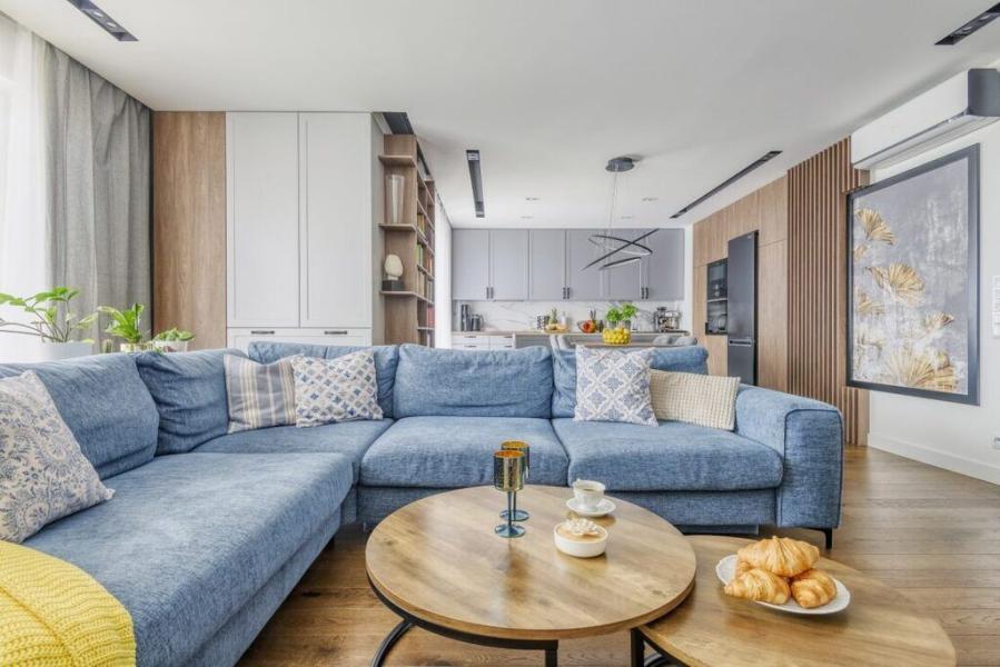 Warszawa Mokotów, Komputerowa