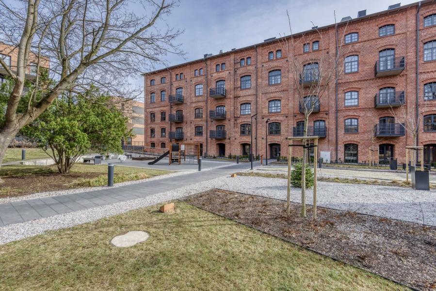 Warszawa Białołęka, Dziatwy