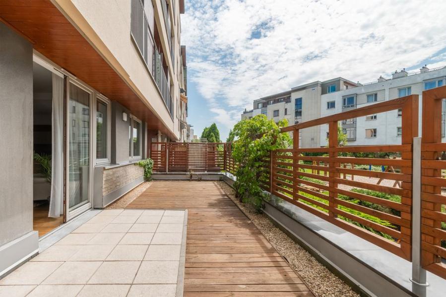 Warszawa Wilanów, Aleja Rzeczypospolitej