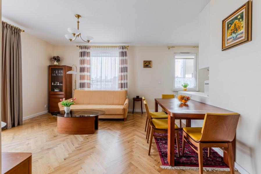 Warszawa Wola, Gumińska