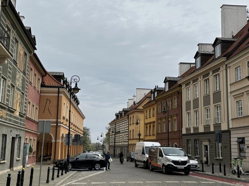 Warszawa Śródmieście, Kościelna
