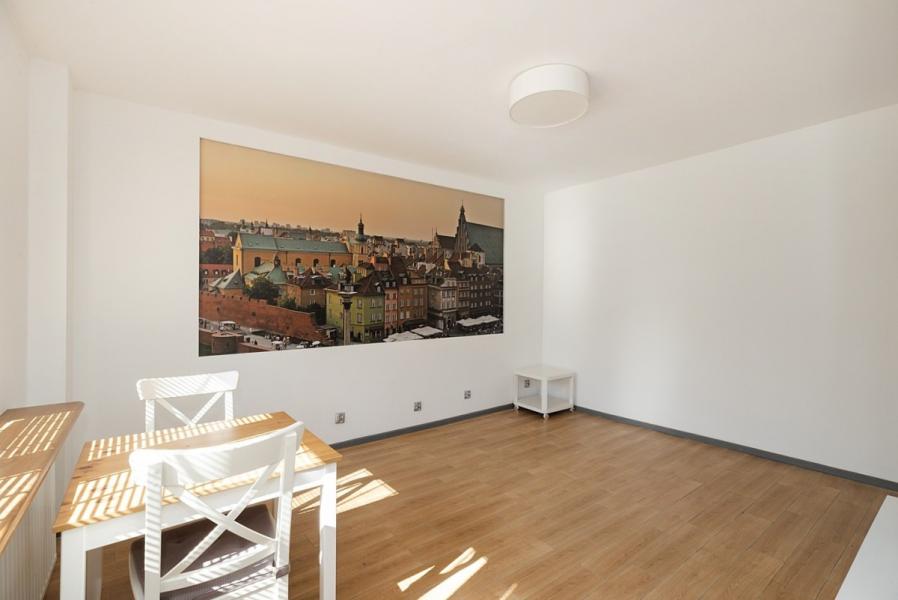 Warszawa Śródmieście, Ciasna