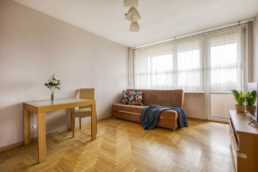 Warszawa Bielany, Pabla Nerudy