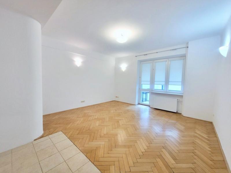 Warszawa Śródmieście, Emiliana Konopczyńskiego