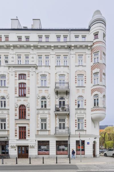 Warszawa Praga-Północ, Stefana Okrzei
