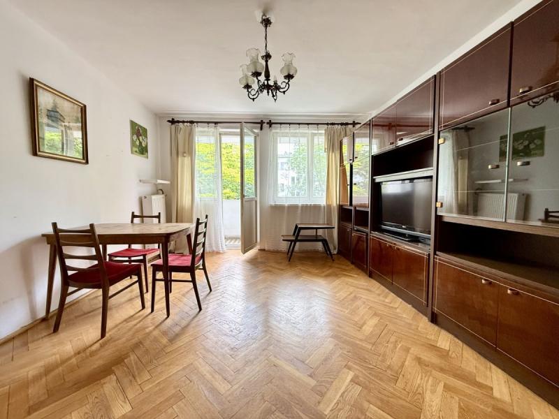Warszawa Ochota, Dunajecka