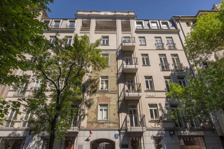Warszawa Śródmieście, Wilcza