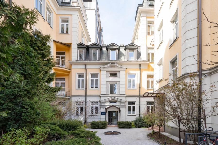 Warszawa Śródmieście, Aleja Jana Pawła II