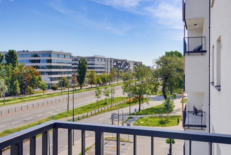 Warszawa Włochy, Łopuszańska