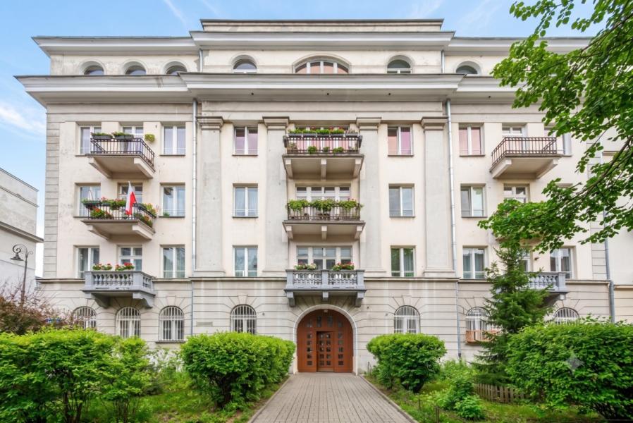 Warszawa Ochota, Uniwersytecka