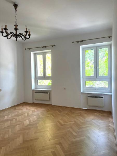 Warszawa Śródmieście, Emilii Plater